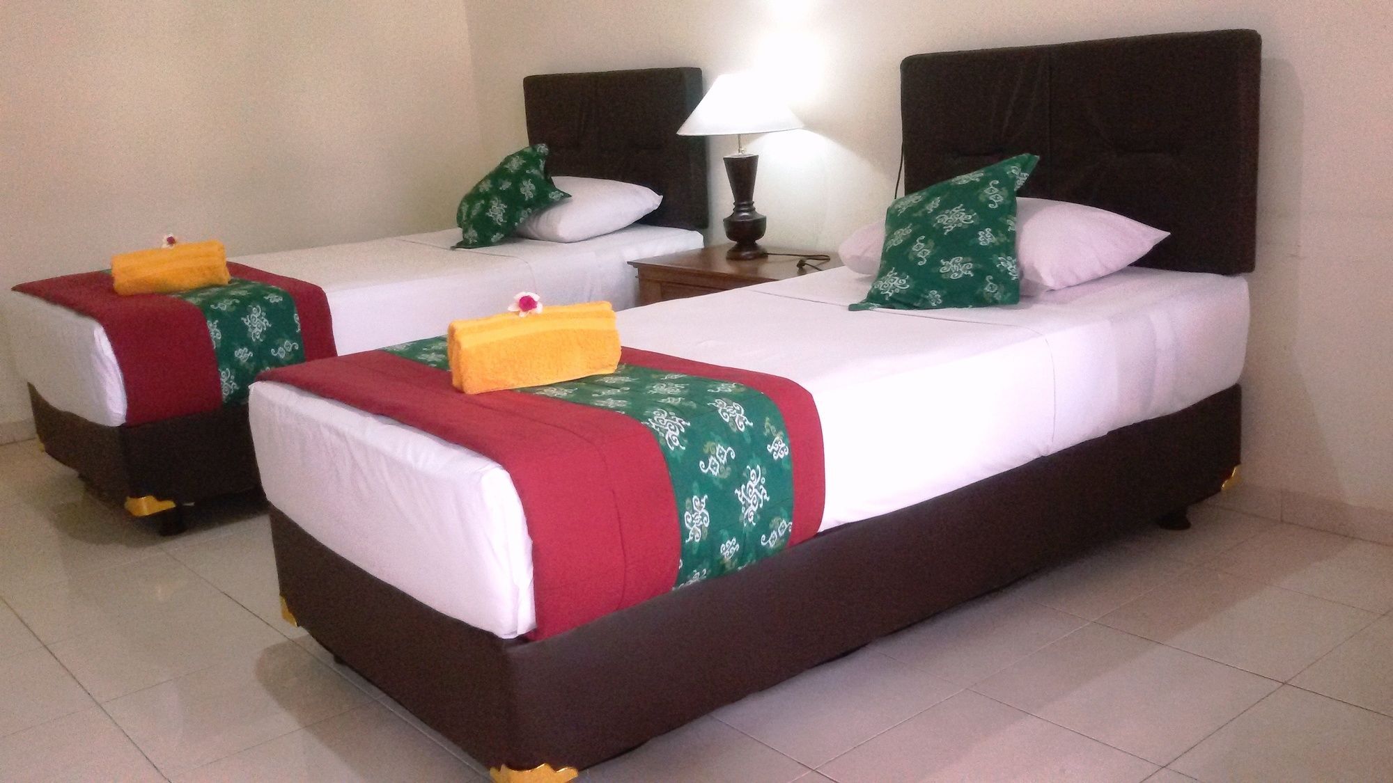 Lovina Beach Hotel Pabean Buleleng Buitenkant foto