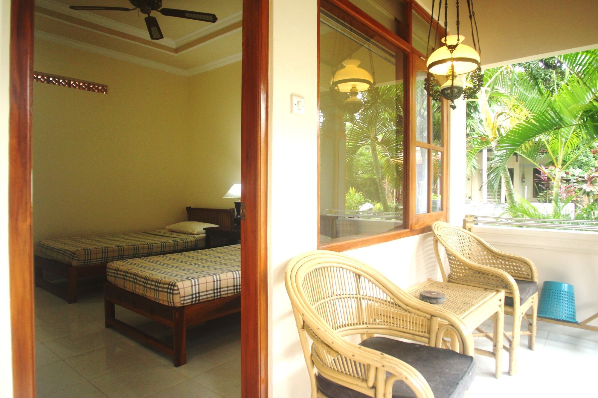 Lovina Beach Hotel Pabean Buleleng Buitenkant foto
