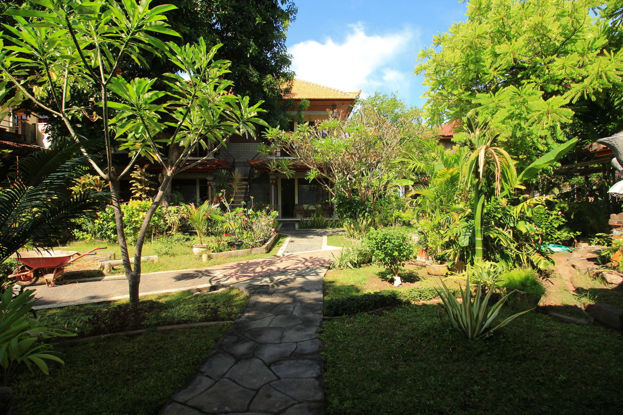 Lovina Beach Hotel Pabean Buleleng Buitenkant foto