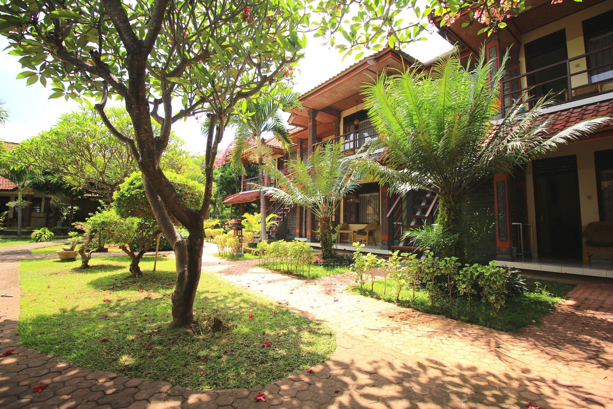 Lovina Beach Hotel Pabean Buleleng Buitenkant foto